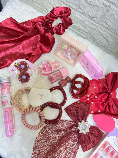 Tiny Treasures Box