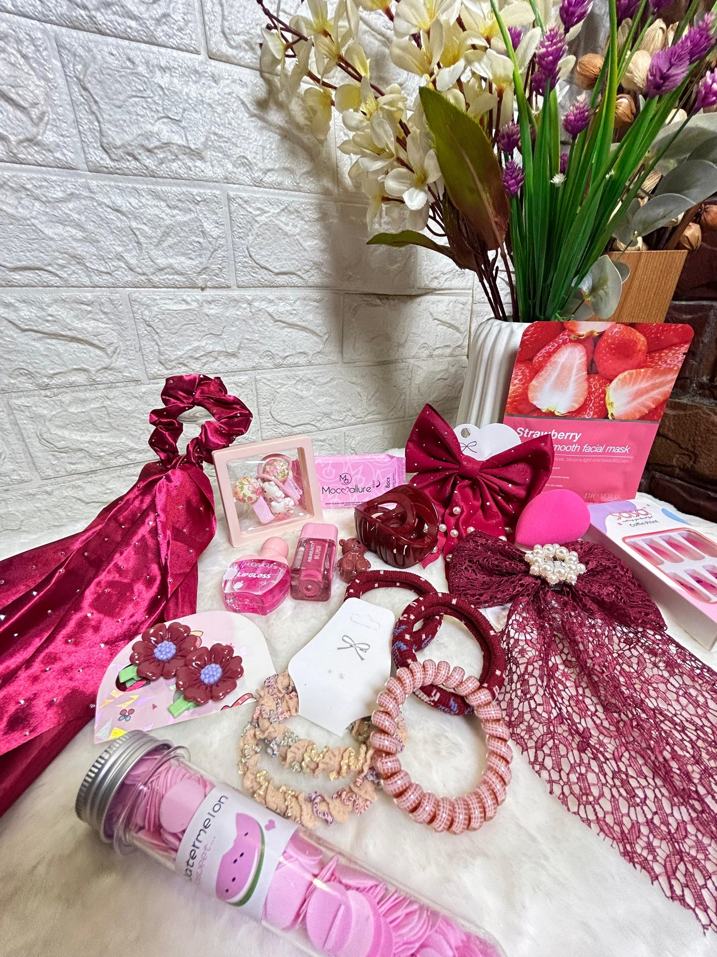 Tiny Treasures Box